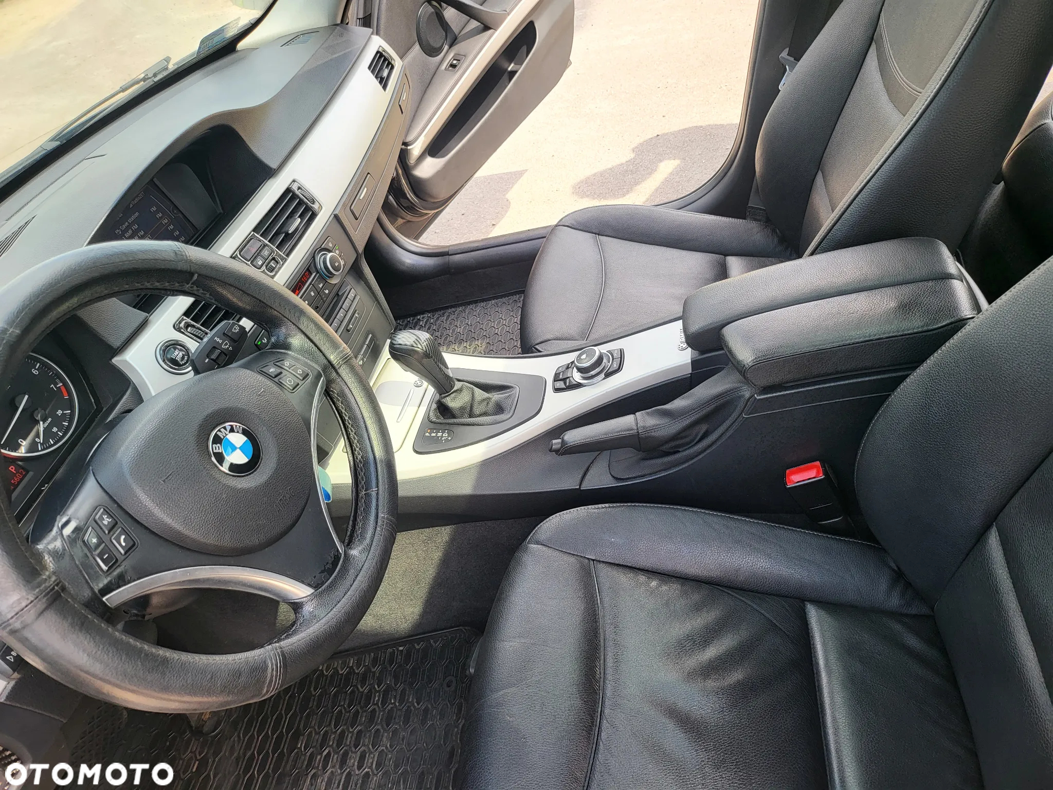 BMW Seria 3 320i Edition Exclusive - 23