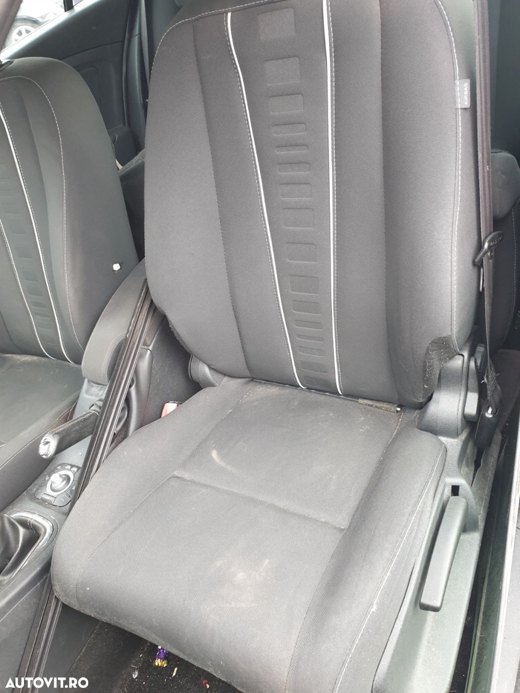 Airbag din Scaun Stanga Fata Sofer Renault Megane 3 2008 - 2015 [C3358] - 1