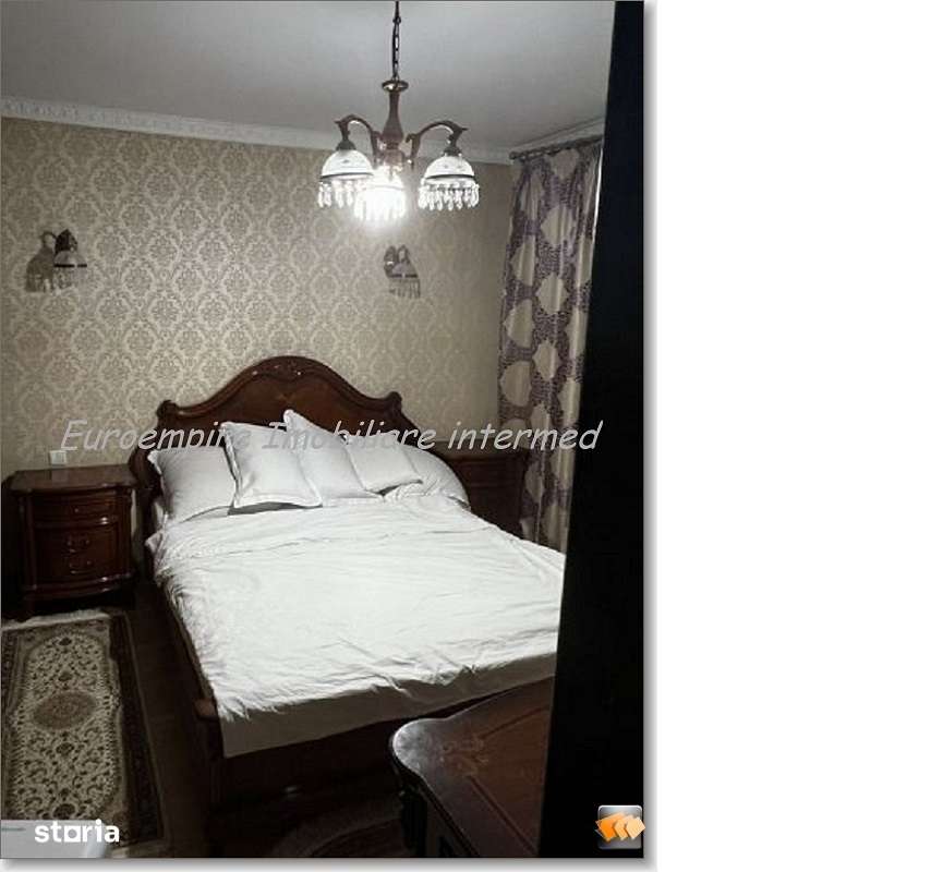 Apartament 3 camere decomandate zona Faleza Nord - Imagine principală: 3/9