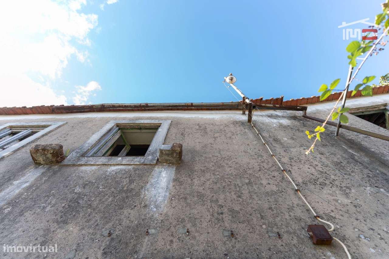 Moradia para reconstrução no centro de Mira de Aire - Grande imagem: 5/8