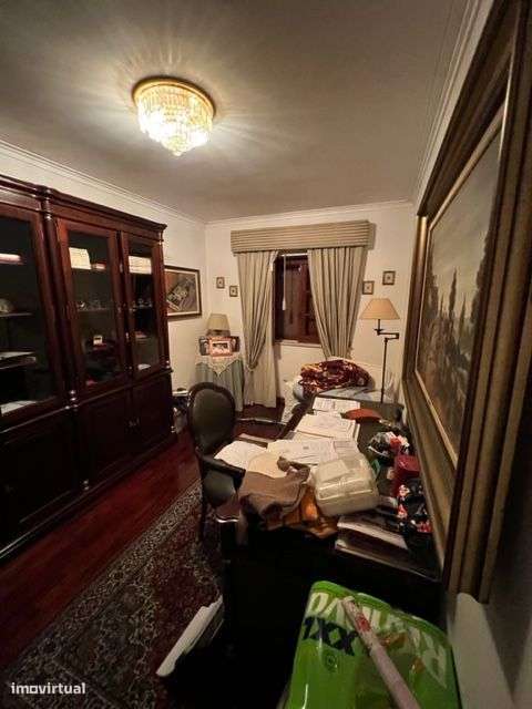 Excelente Moradia c/Piscina, Ringue desportivo, Garagem-37