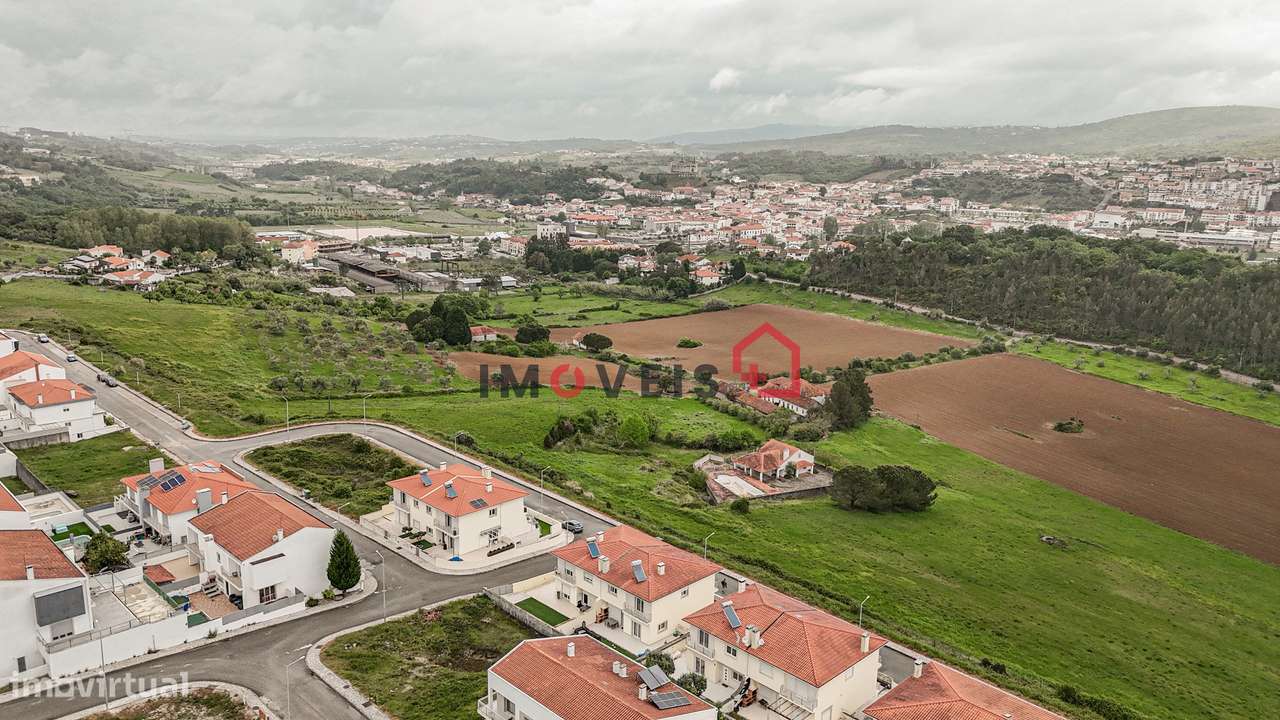 Moradia T3 - Porto de Mós-21