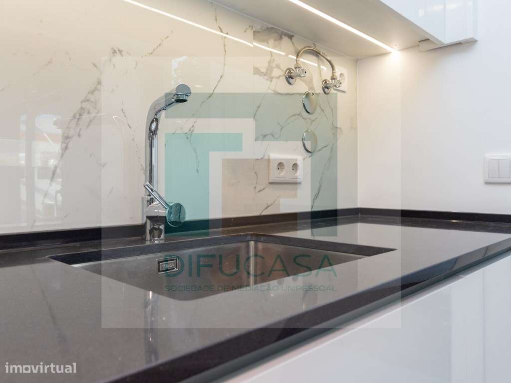 Moradia Geminada T3 + escritorio-10