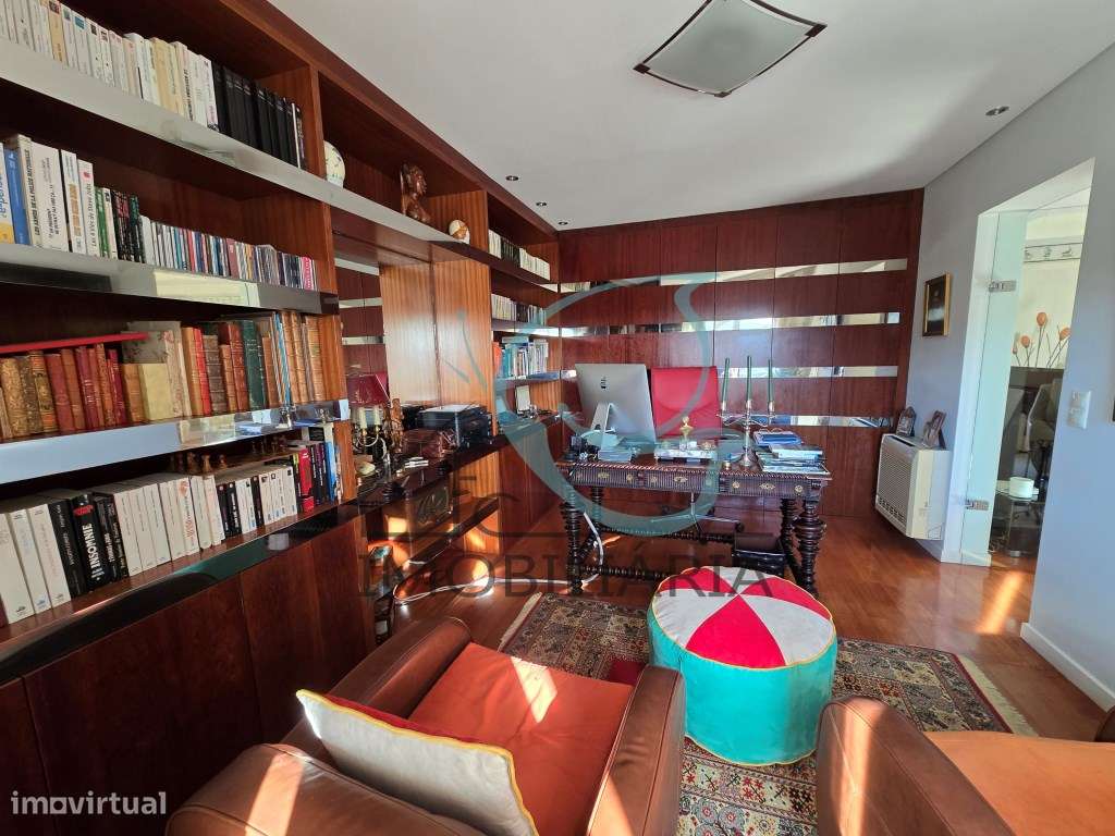 EXCLUSIVO - EXCELENTE APARTAMENTO DUPLEX DE 5 ASSOALHADAS, COM GARA...-11