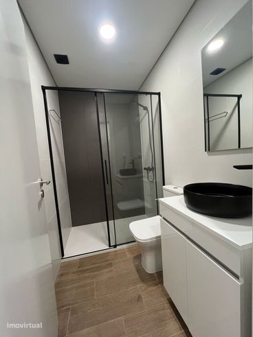 Prédio habitacional com 5 apartamentos arrendados-21