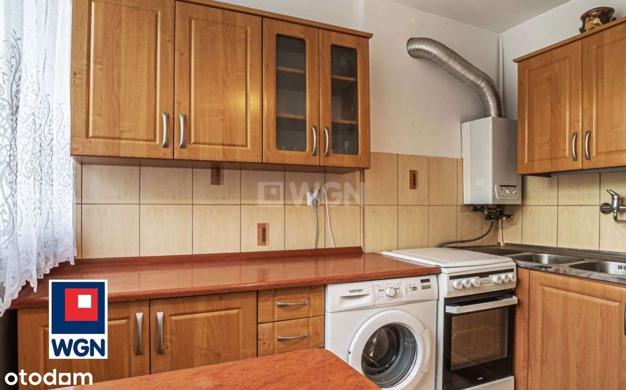 Mieszkanie 3-pokojowe, I piętro, balkon, c.o.-miejskie.-4