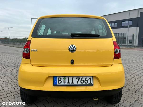 Volkswagen Fox 1.2 Style - 10