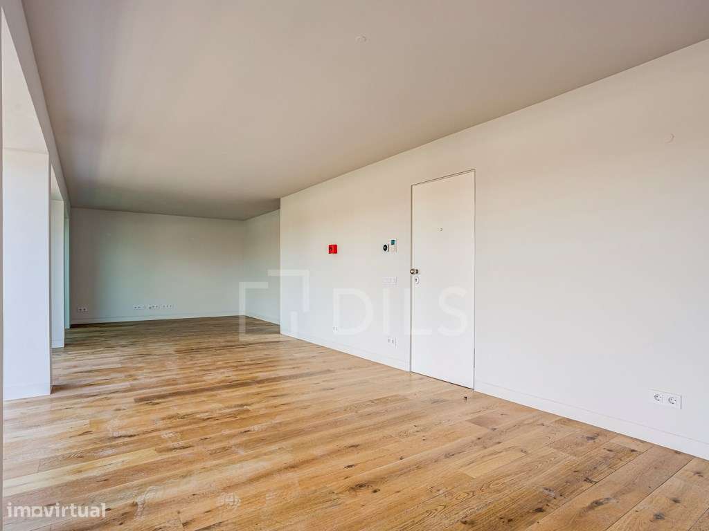 Apartamento T3 duplex com jardim em novo empreendimento no Campo Pe... - Grande imagem: 5/57