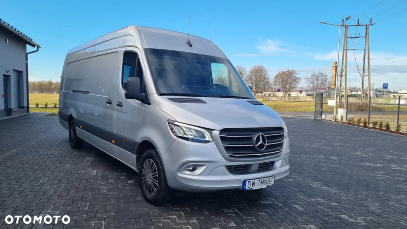 Mercedes-Benz sprinter 319 - 3