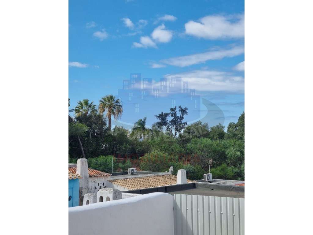 Vende se Apartamento T2 Albufeira-31