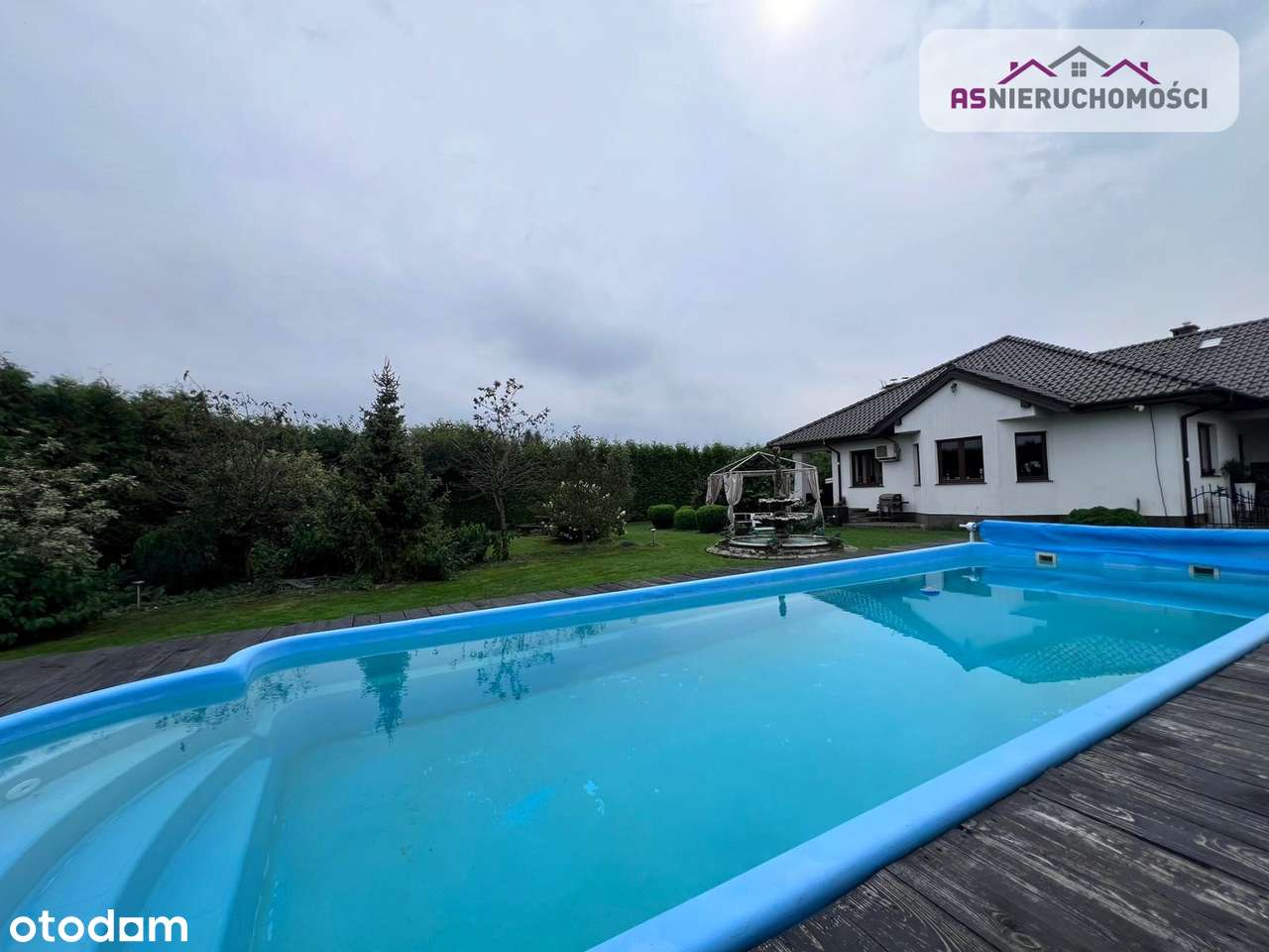 Elegancki Dom wolnostojący, basen, duża działka,10 minut do Koszalina - Pełny obrazek: 5/19