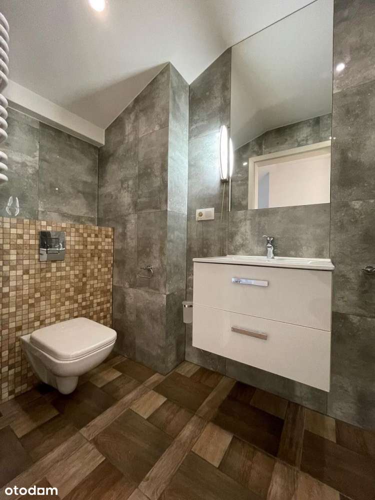 Bez prowizji, 2 łazienki, 3 wc, 2 m.postojowe-10