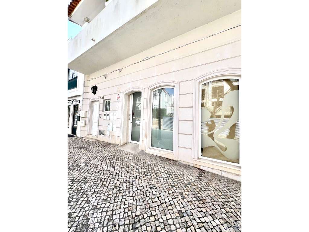 Loja no coração da Avenida Sabóia - Grande imagem: 5/18