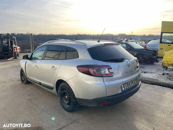 Dezmembrari Renault MEGANE 3 1.5 dci - 3