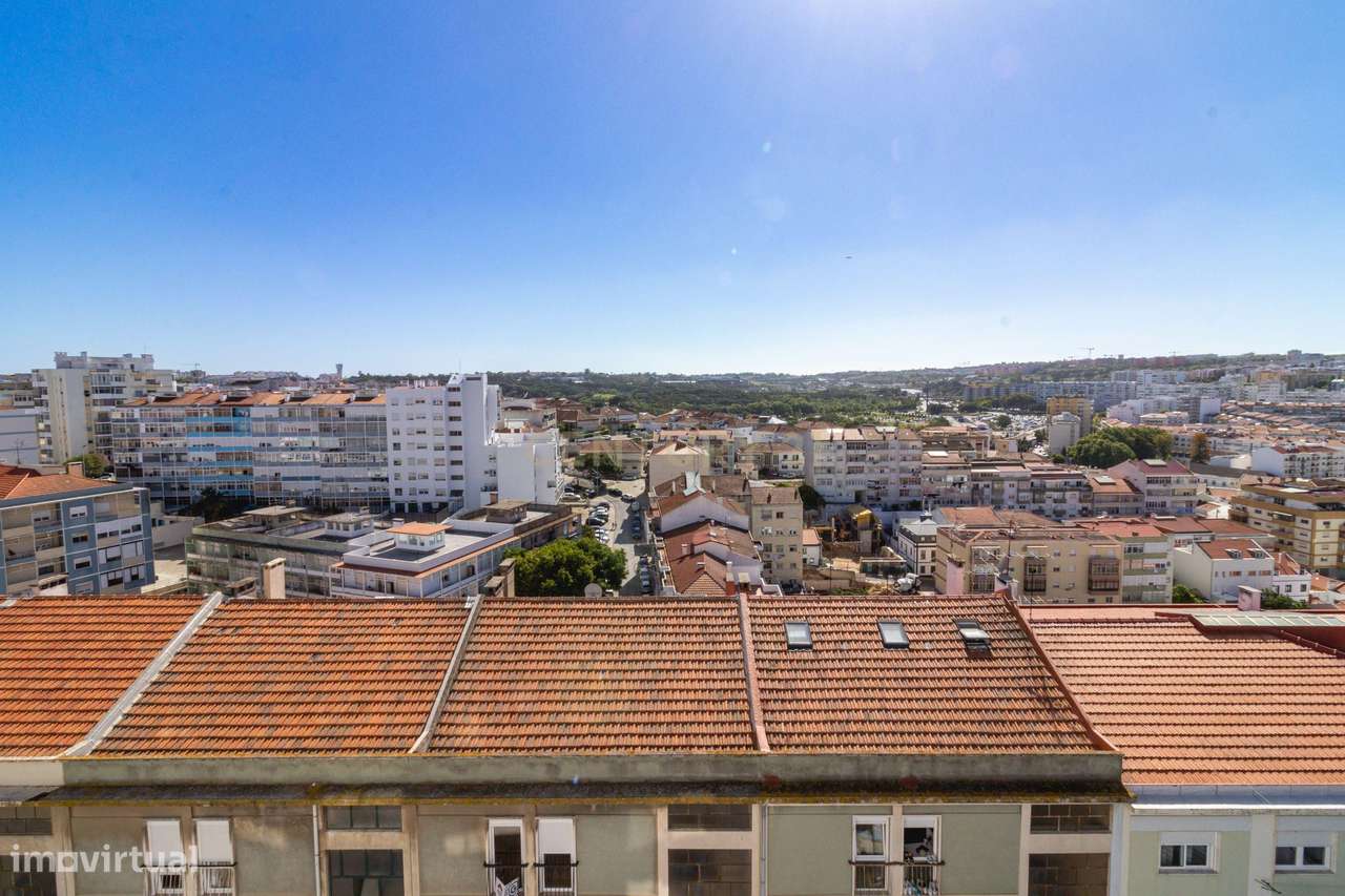 Apartamento T2 na Cova da Piedade com vista panorâmica de 180 graus-12