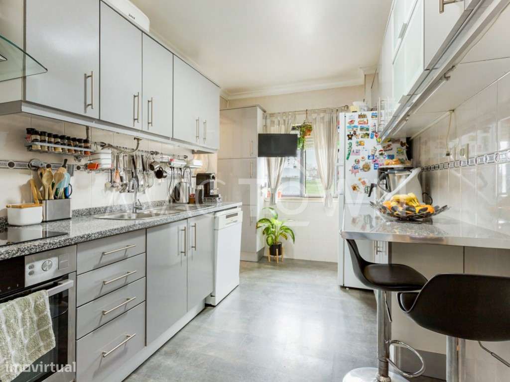 Viva Marvila ao Máximo: T4 Moderno, Espaçoso e Cheio de Luz-8