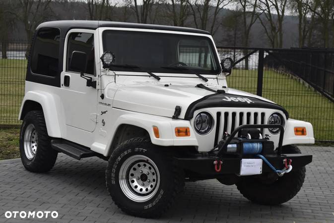 Jeep Wrangler 2.5 Sport - 2