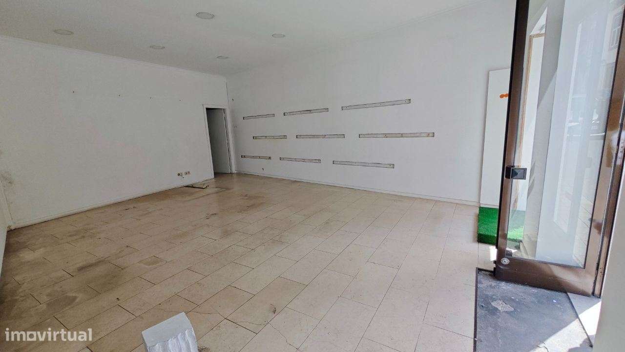 Loja c/50m2 / Rua do Freixo / Porto - Grande imagem: 5/10