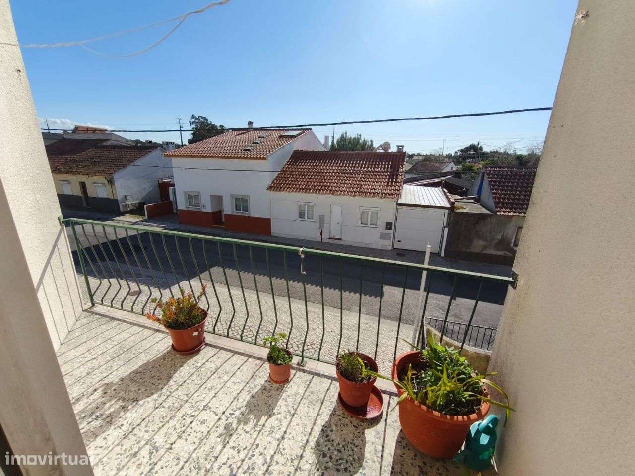 Apartamento T3+T2 com garagem, Amieirinha-Marinha Grande-1