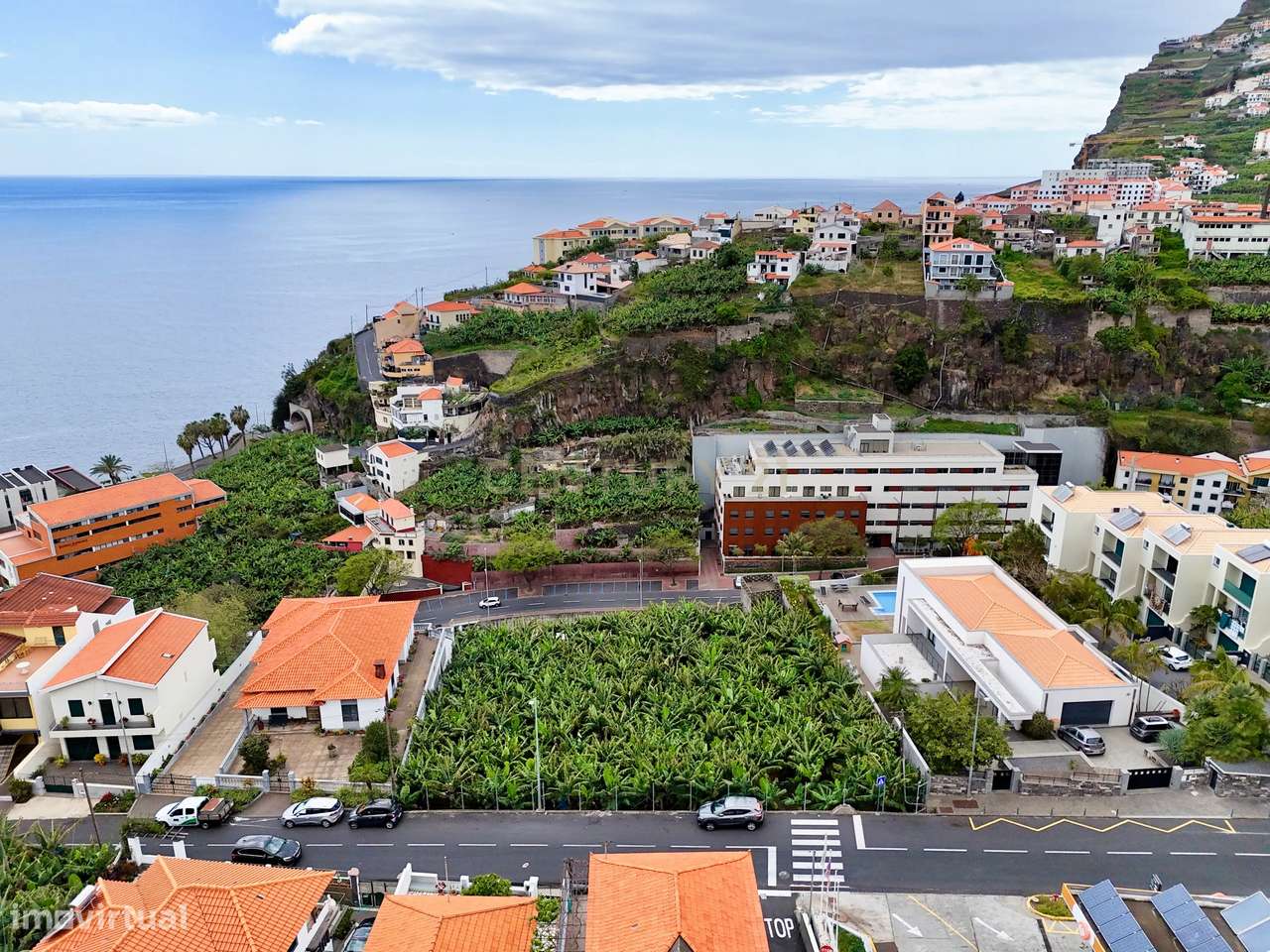 Terreno para Construção com Vista Mar em Câmara de Lobos, Funchal - Grande imagem: 4/15