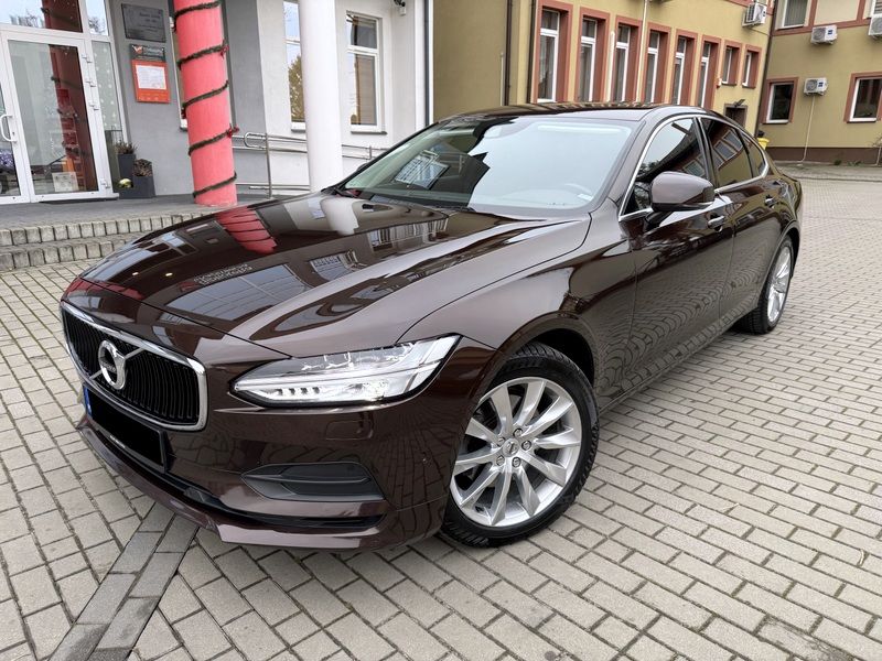 Volvo S90 D4 Geartronic Momentum Pro 2017