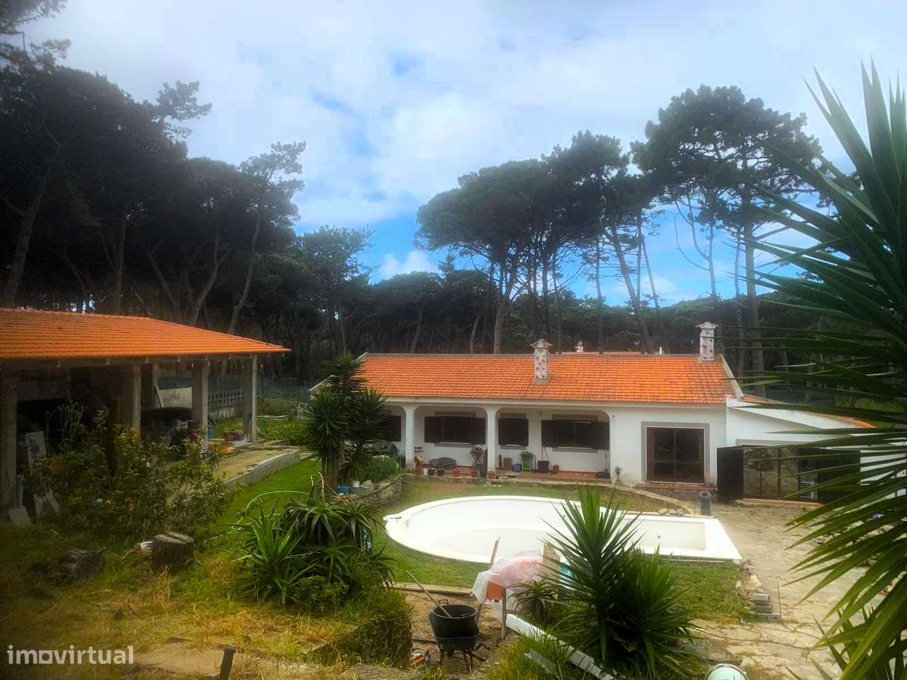 Moradia Térrea Praia das Maçãs | Terreno 1360m², Piscina e Garagem - Grande imagem: 4/6