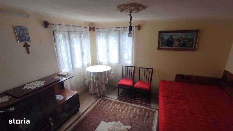 casa Provita de Sus 5 camere+ teren 2100 mp, acces strada, utilitati - Imagine principală: 5/8