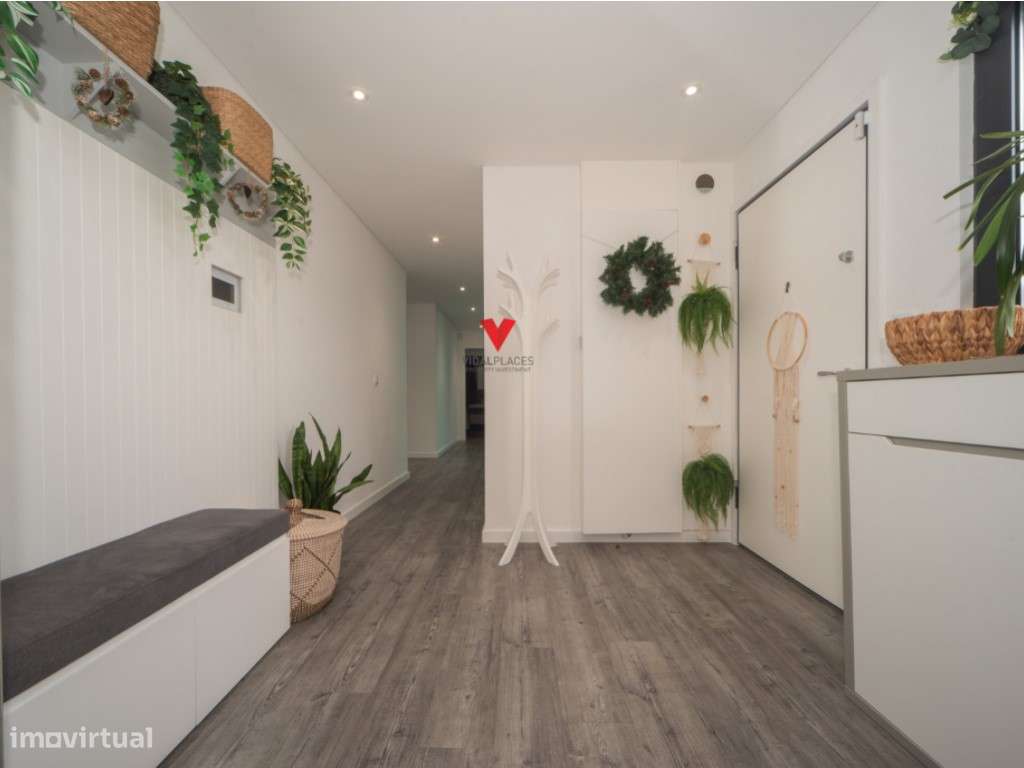 Penthouse T4 Exclusiva com Vista Rio | Terraço Privativo e Acabamen...-14