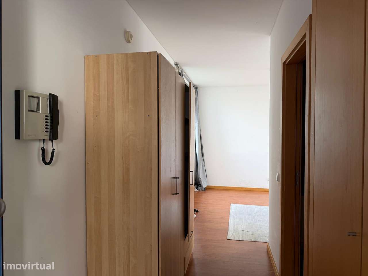 Apartamento T0 com varanda, Condominio Privado - Grande imagem: 5/7