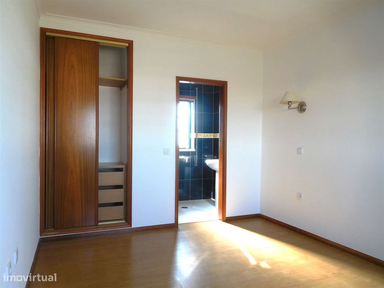 Moradia T3 / Condomínio Fechado / Marinha Grande-24