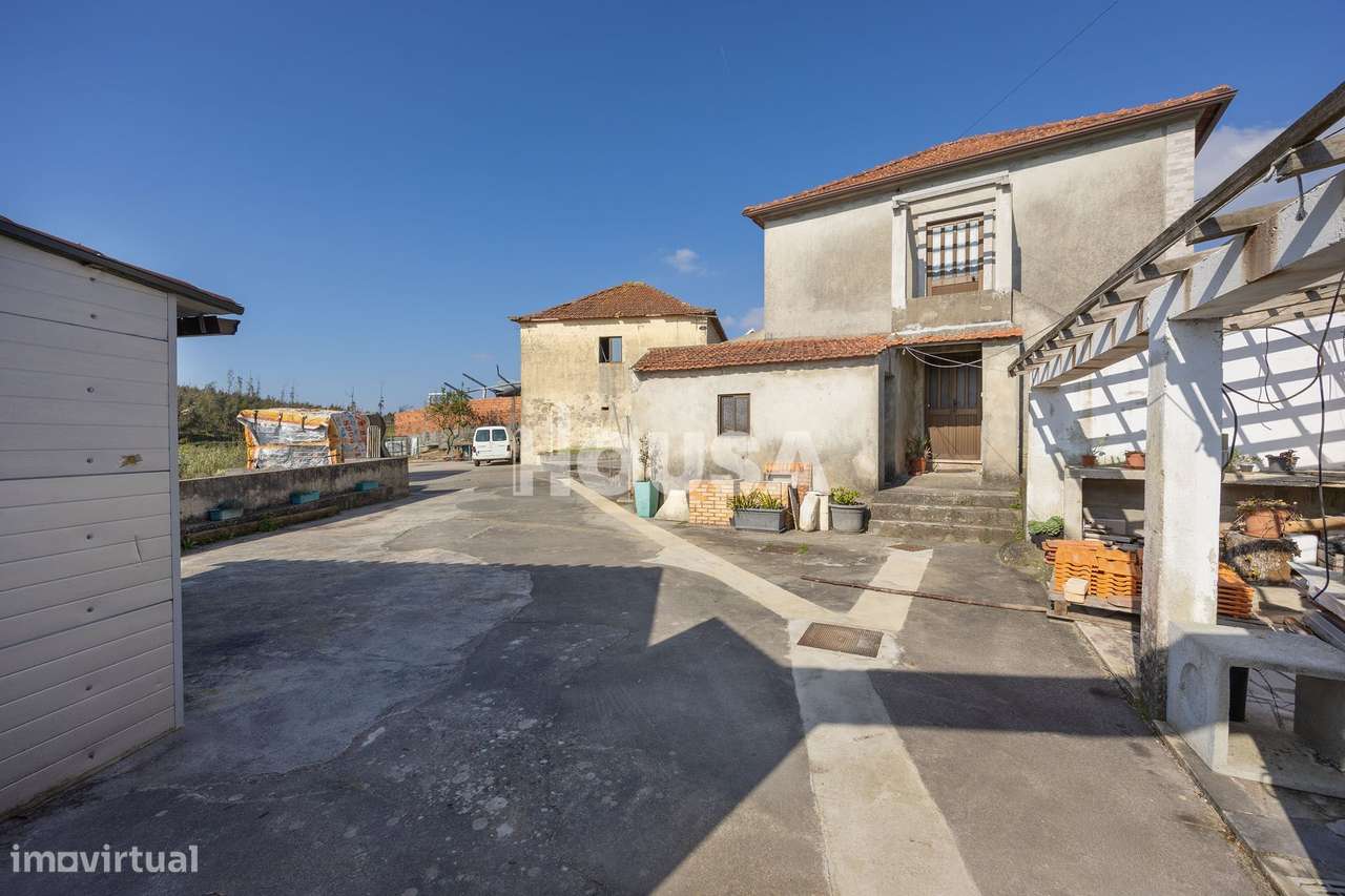 Moradia T3 com terreno de 2.157 m² – Raposeira, Colmeias | Leiria-44