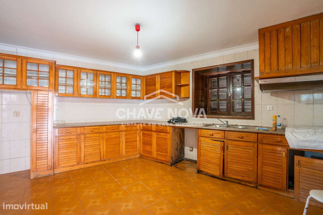 Moradia Isolada V2+1 c/ Terraço em Pedroso - Grande imagem: 5/23