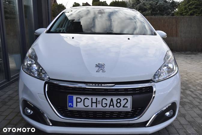 Peugeot 208 82 PureTech Style - 3