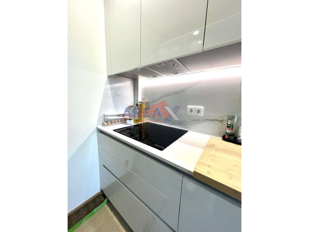 T0+1 adaptado a T1+1 | Como novo | Condomínio Fechado-8