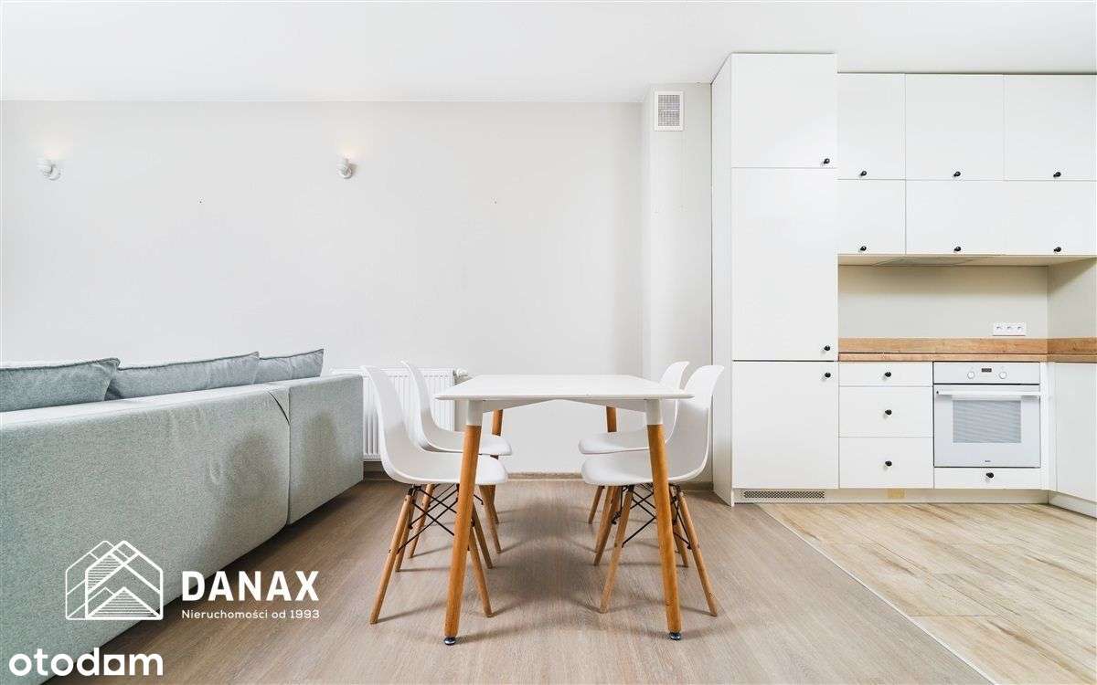 Szeregówka z widokiem na góry - Pełny obrazek: 4/20