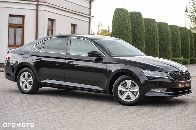 Skoda Superb 1.6 TDI DSG Ambition - 3