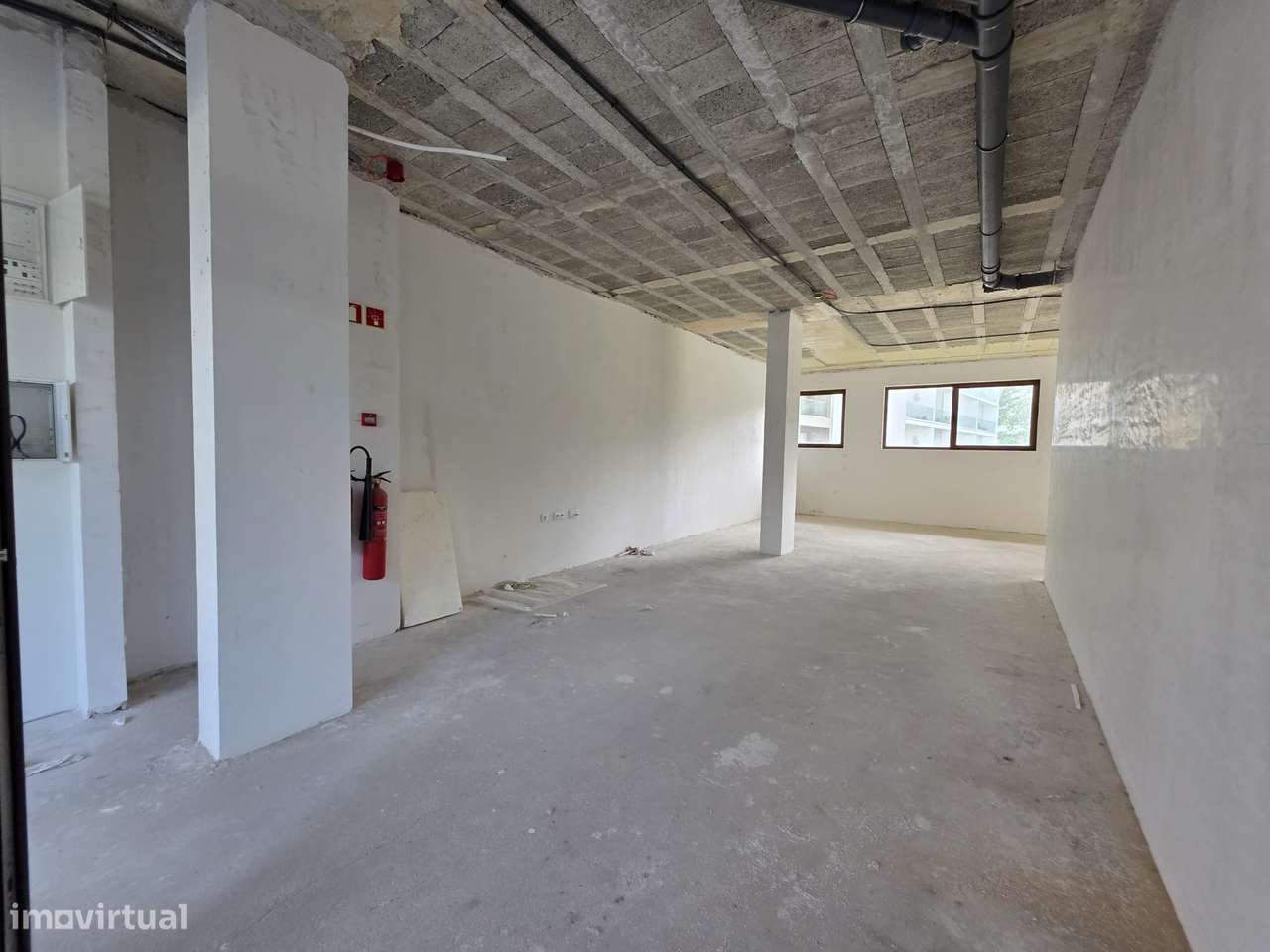 Espaço Comercial – Águas Santas, Maia-3