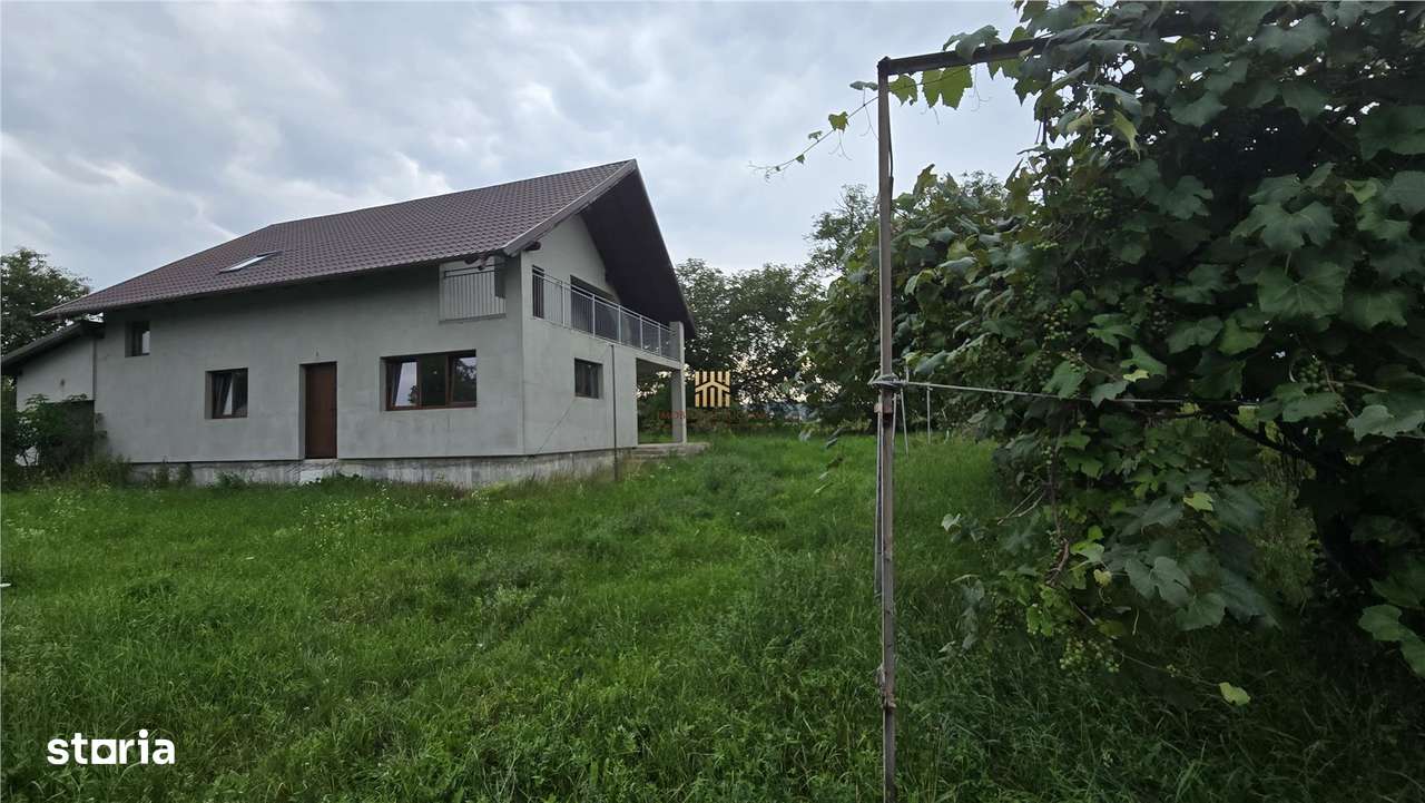 Casa Noua in Mitocu Dragomirnei Suceava De vanzare - Imagine principală: 4/12