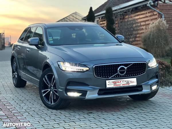 Volvo V90 D5 AWD PRO - 2