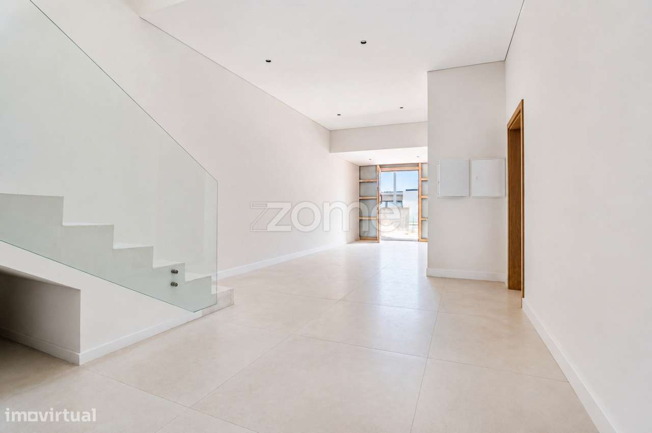 Moradia de luxo T5 Amares-23