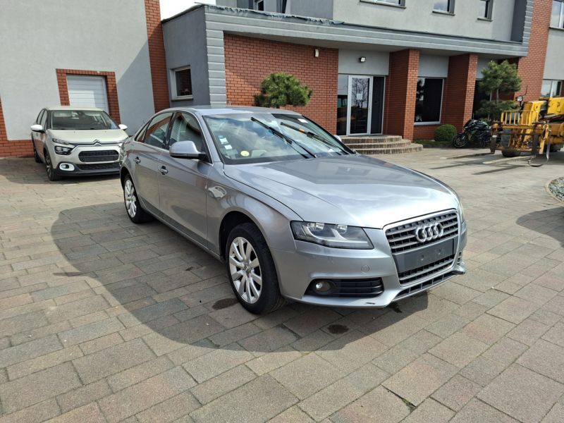 Audi A4 B8 2.0 TDI DPF Ambition 2008