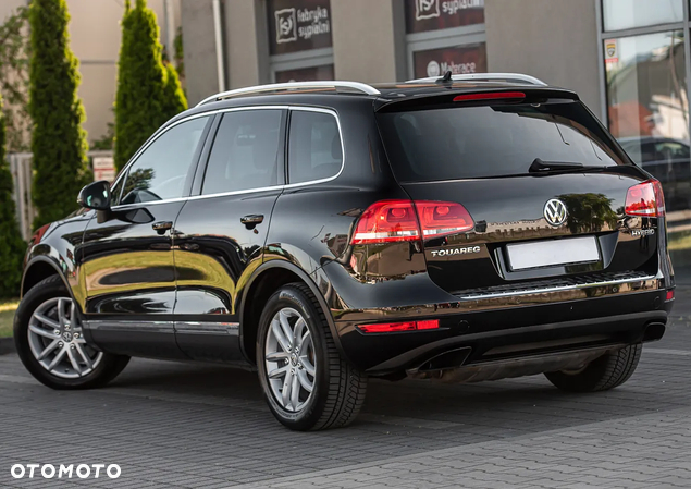 Volkswagen Touareg - 9