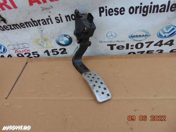 pedala acceleratie Renault Megane 3 an 2008-2016 pedala cu senzor dezmembrez - 1