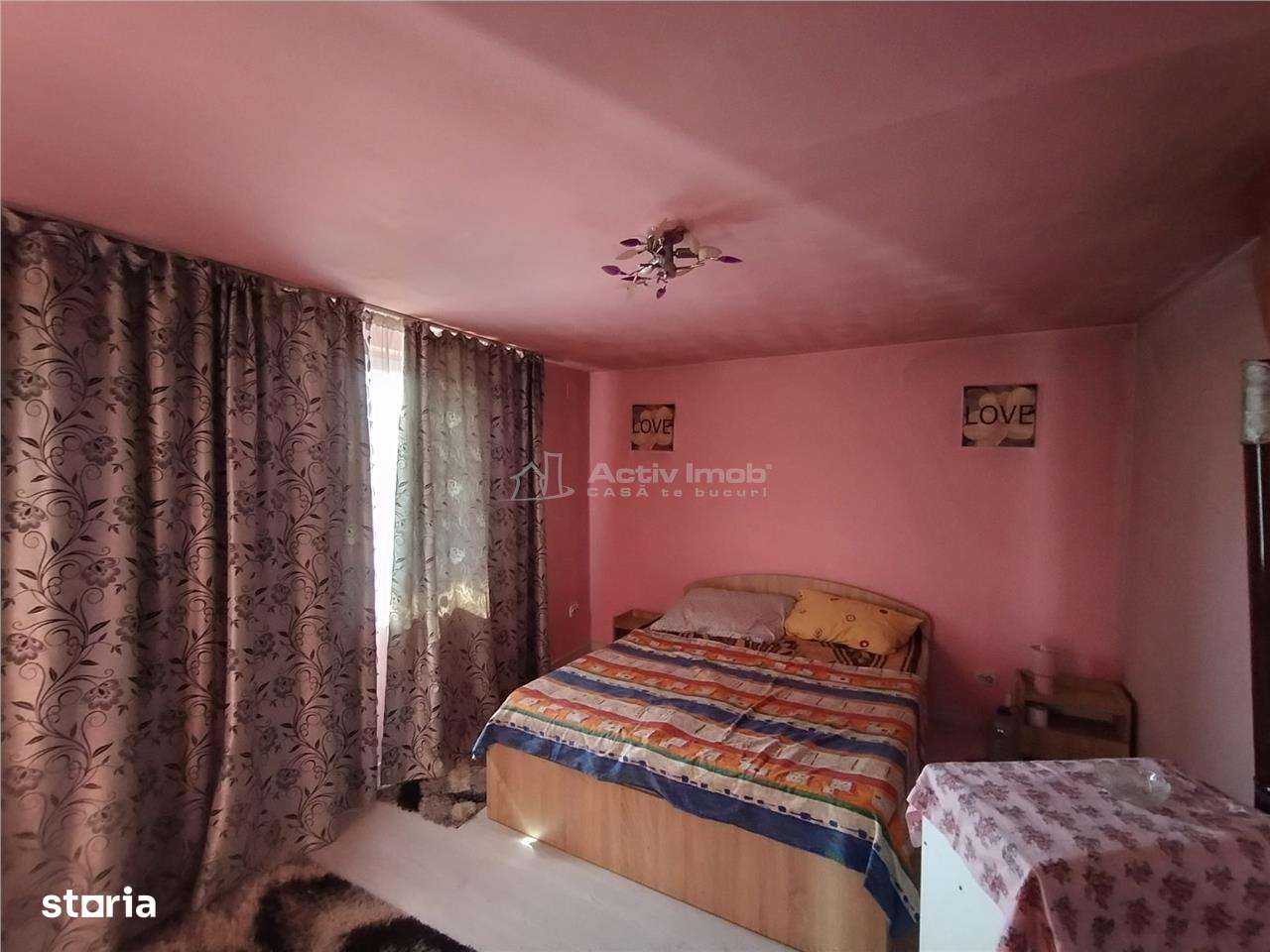 Caransebes, Casa cu Teren de 585 Mp, Zona Sesu Rosu - Imagine principală: 5/18