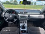 Volkswagen Passat 1.9 TDI Trendline - 10