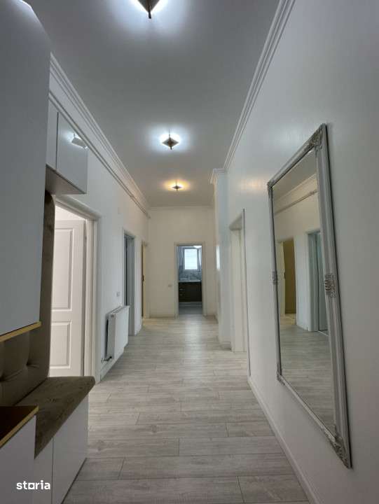 Apartament lux 4 camere - vedere la mare -Faleza Nord - Imagine principală: 4/12