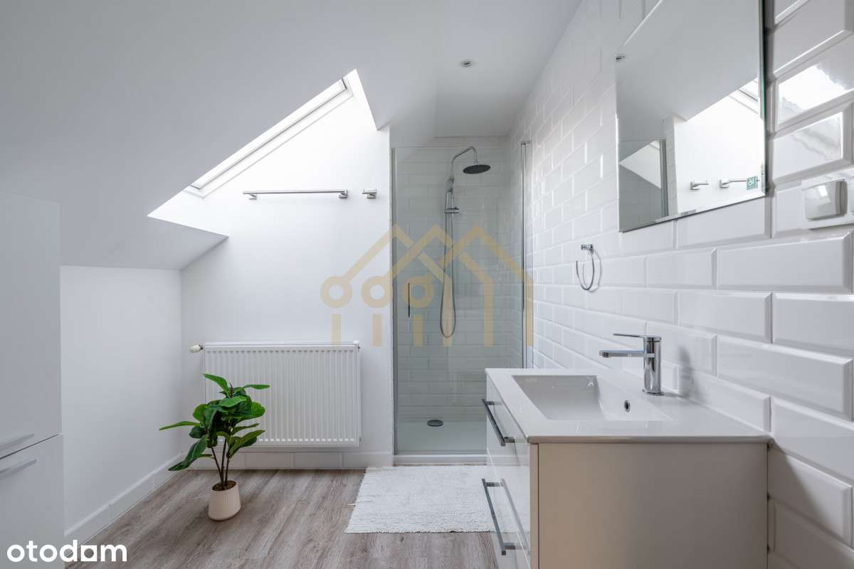 Komfortowy dom z pięknym ogrodem-13