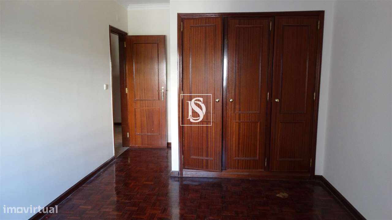 Apartamento T2 Venda-11