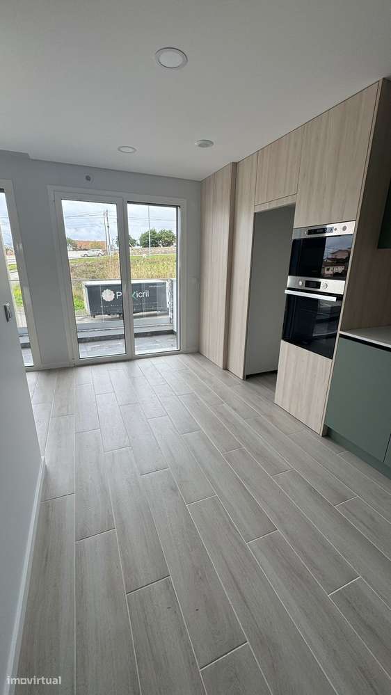 T2 Novo nunca habitado em Leiria  ao lado do Hospital - Grande imagem: 5/13