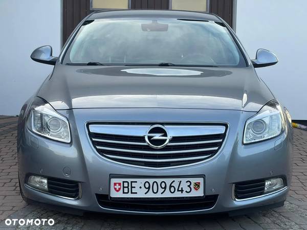 Opel Insignia 2.0 T Cosmo 4x4 - 4